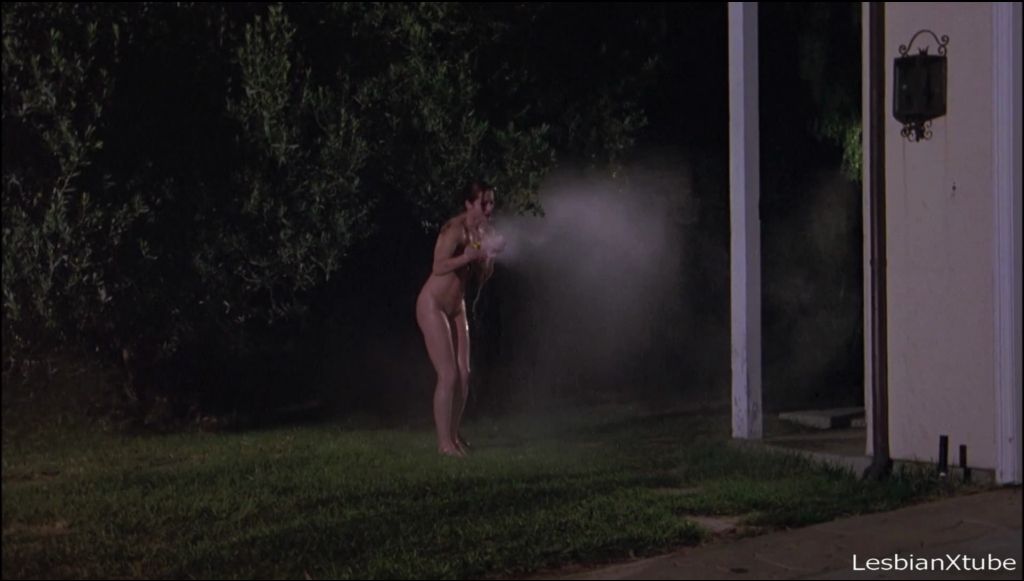 Kristin Minter nude scene