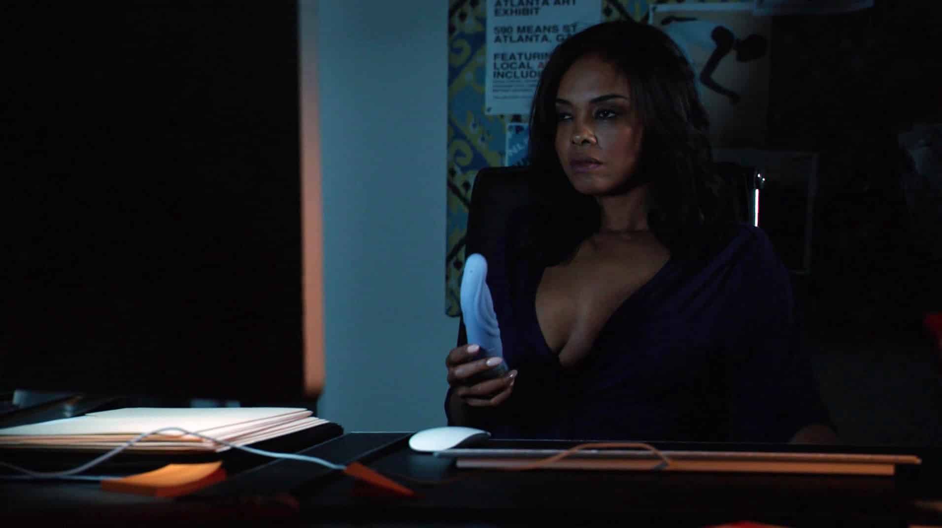 Sharon Leal masturbation scene