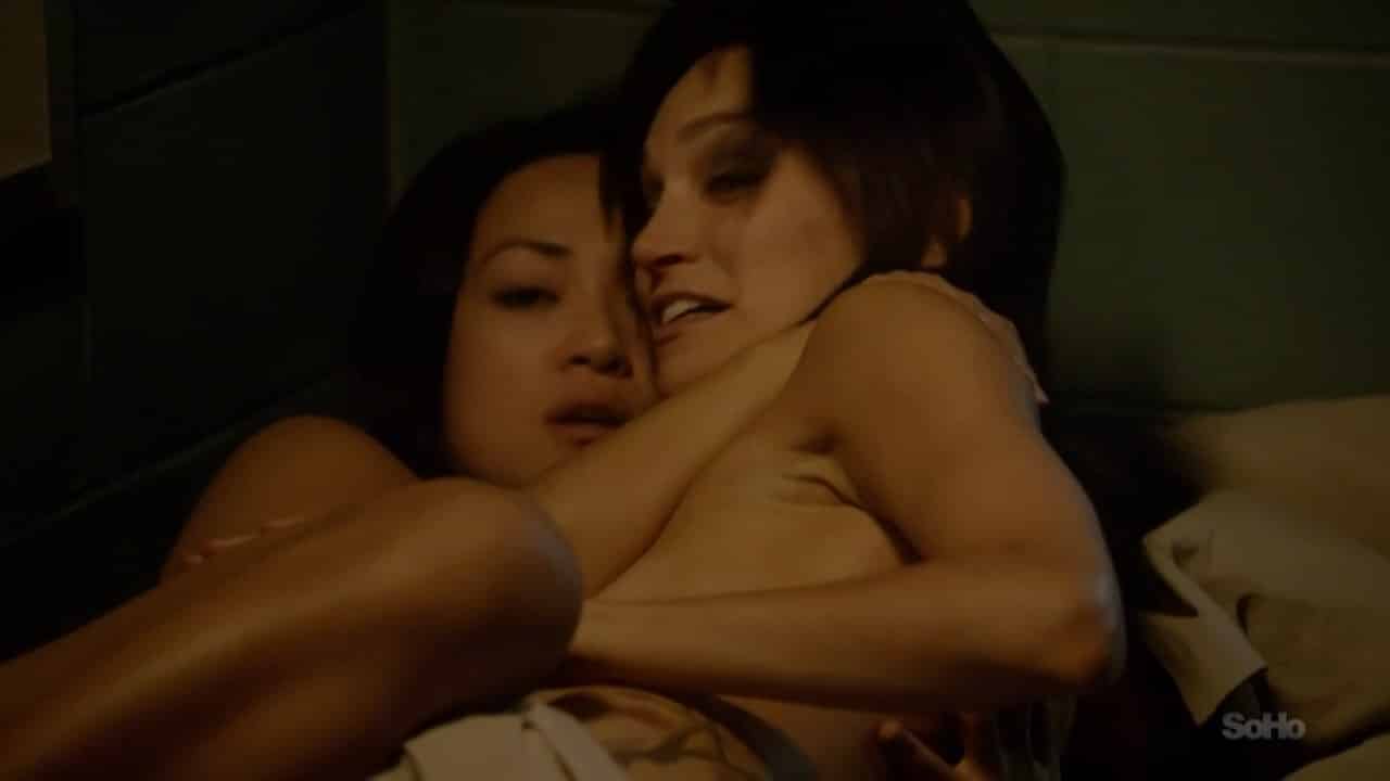 Ra Chapman leans over to go down on Nicole da Silva