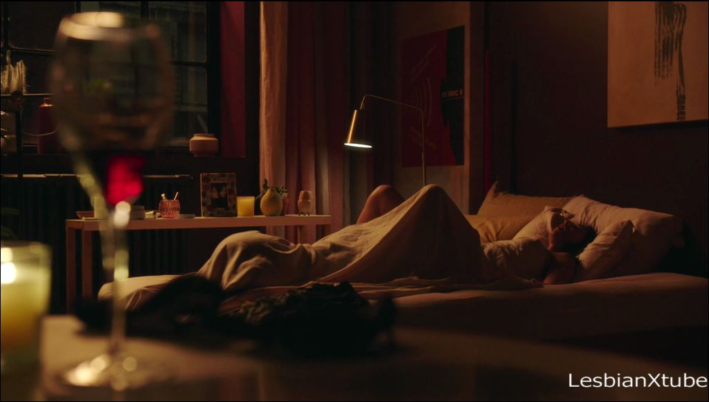 Aisha Dee & Katrina Tannenbaum lesbian scene